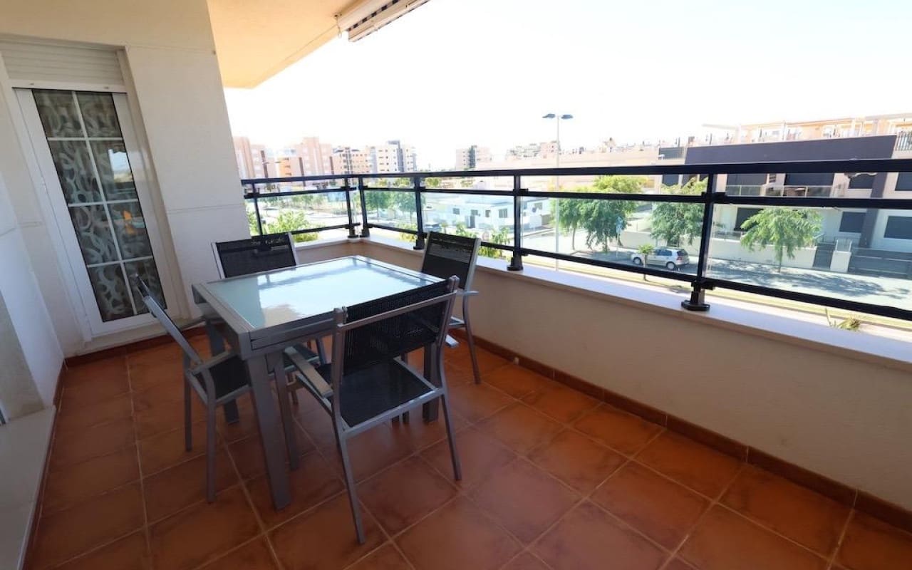 2 Zimmer Penthouse zu verkaufen in Pilar de la Horadada mit Pool - 345.000 € (Ref: 9913711)
