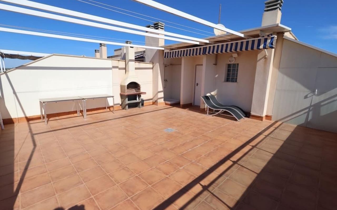 2 Zimmer Penthouse zu verkaufen in Pilar de la Horadada mit Pool - 345.000 € (Ref: 9913711)