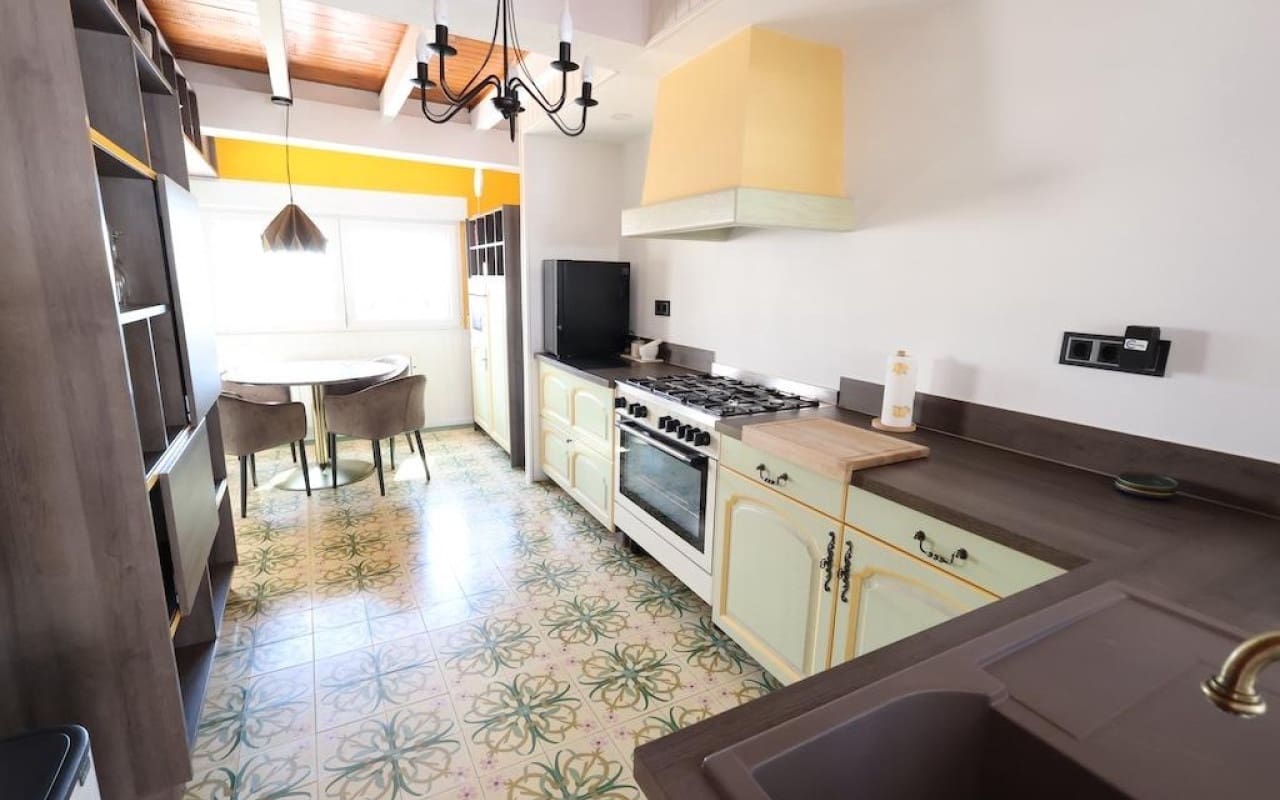 4 sypialnia Willa na sprzedaż w Villamartin - 699 000 € (Ref: 9913713)