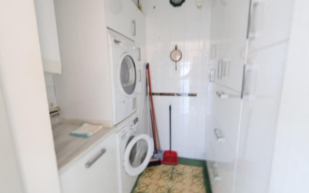 4 sypialnia Willa na sprzedaż w Villamartin - 699 000 € (Ref: 9913713)