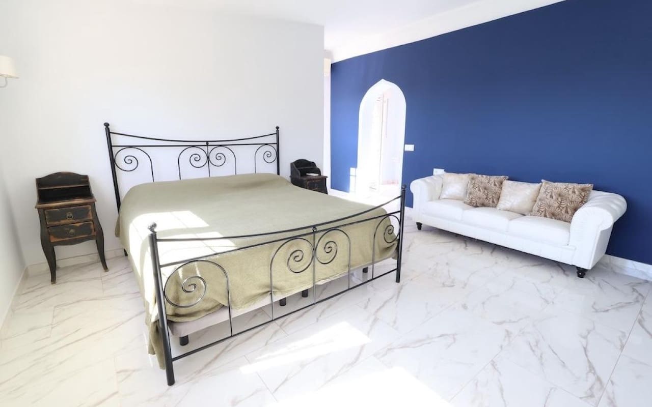 4 sypialnia Willa na sprzedaż w Villamartin - 699 000 € (Ref: 9913713)