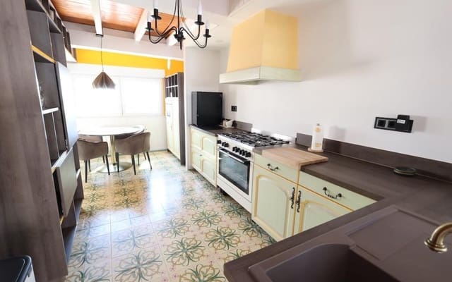 4 sypialnia Willa na sprzedaż w Villamartin, Orihuela - 699 000 € (Ref: 9913713)