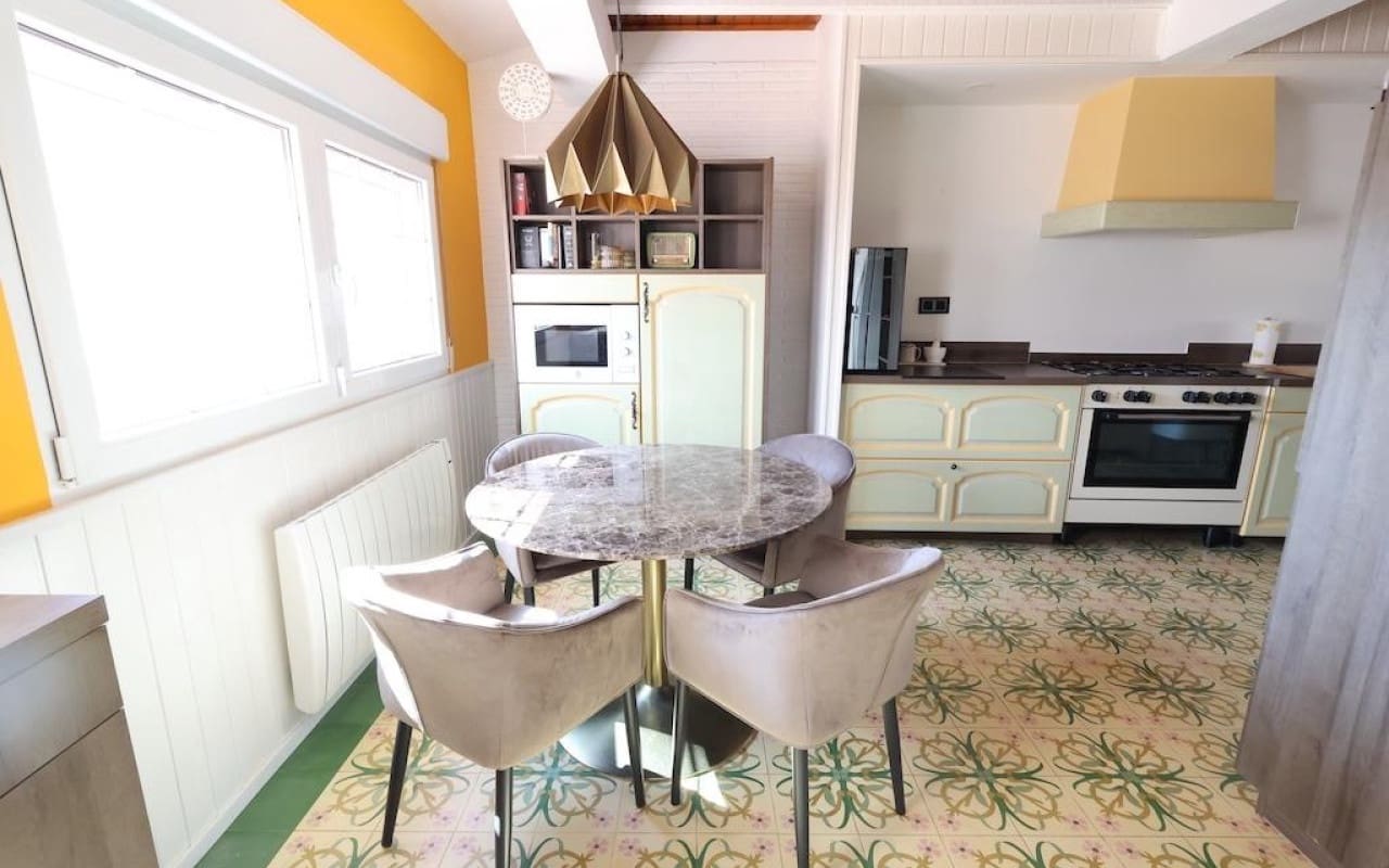 4 sypialnia Willa na sprzedaż w Villamartin - 699 000 € (Ref: 9913713)
