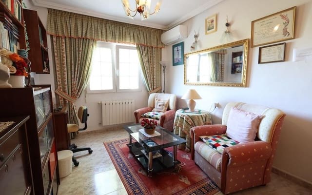 Chalet de 5 habitaciones en Villamartin, Orihuela en venta con piscina - 830.000 € (Ref: 9913714)