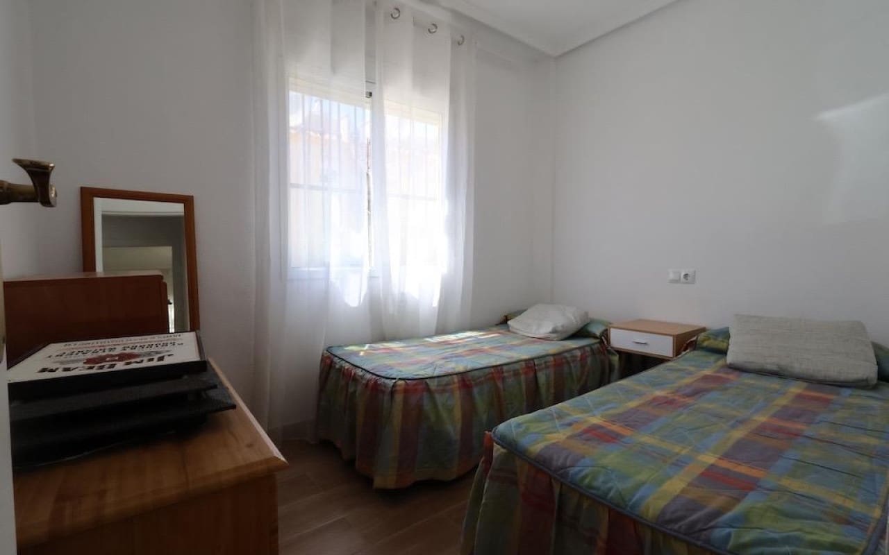 2 Zimmer Haus zu verkaufen in Filipinas mit Pool - 154.000 € (Ref: 9913715)