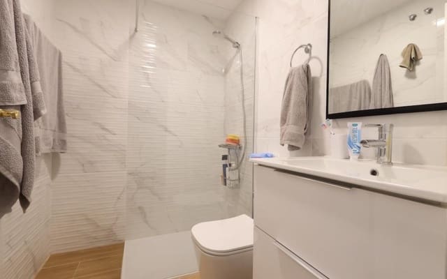 2 Zimmer Haus zu verkaufen in Las Filipinas mit Pool - 154.000 € (Ref: 9913715)
