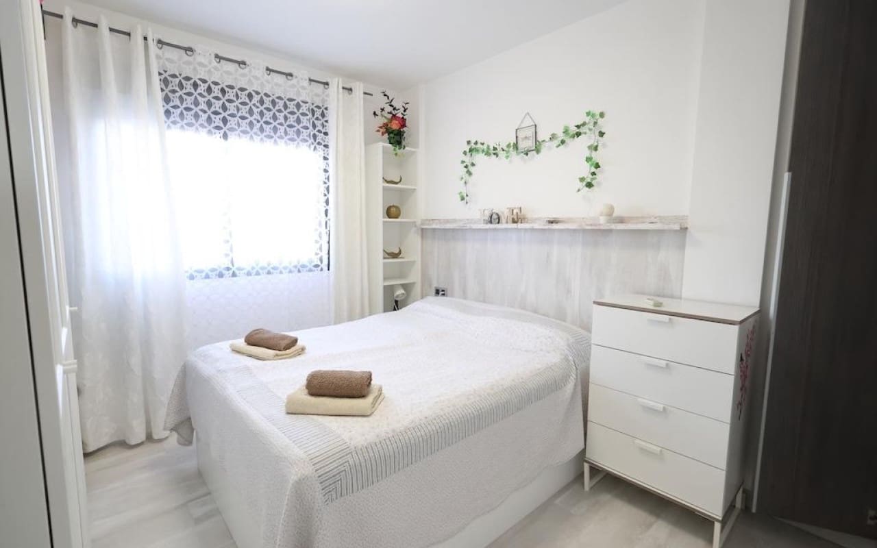 2 sypialnia Dom na sprzedaż w La Zenia z basenem - 270 000 € (Ref: 9913716)