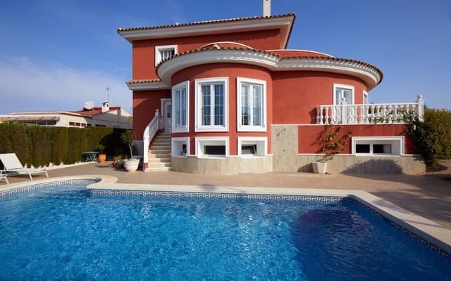 5 quarto Moradia para venda em Ciudad Quesada, Rojales com piscina - 790 000 € (Ref: 9913717)
