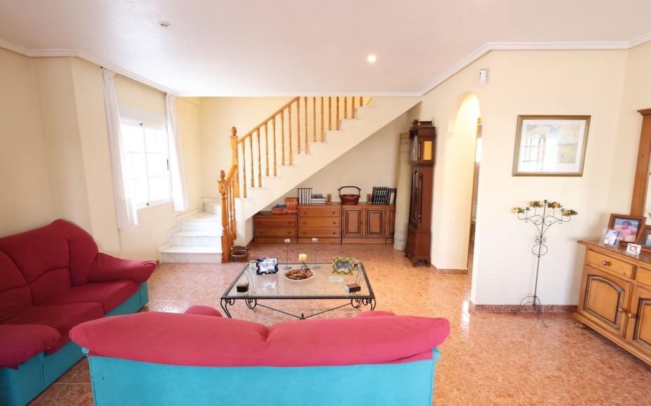 3 slaapkamer Villa te koop in Los Balcones met zwembad - € 320.000 (Ref: 9913718)