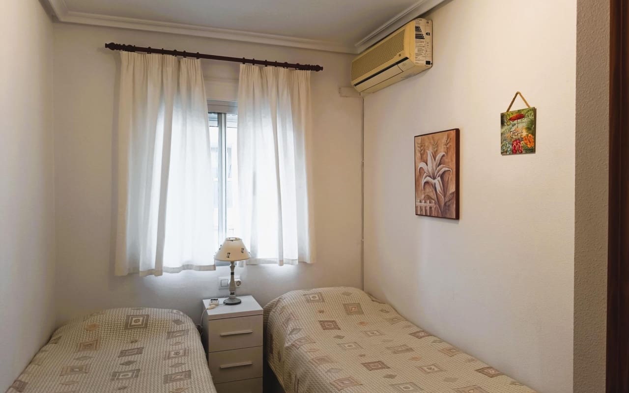 2 chambre Penthouse à vendre à Cabo Roig avec piscine - 219 000 € (Ref: 9913719)