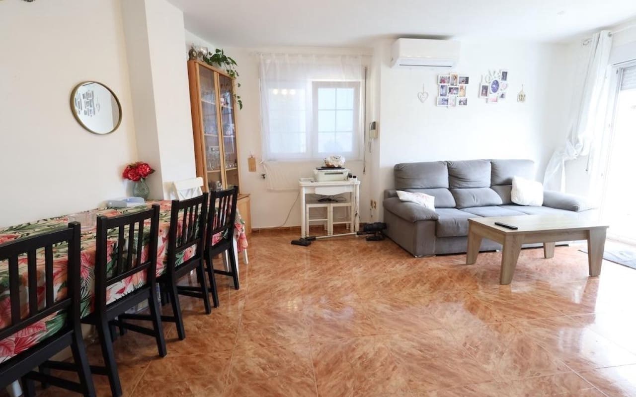 3 sovrum Takvåning till salu i Torrevieja - 285 000 € (Ref: 9913720)