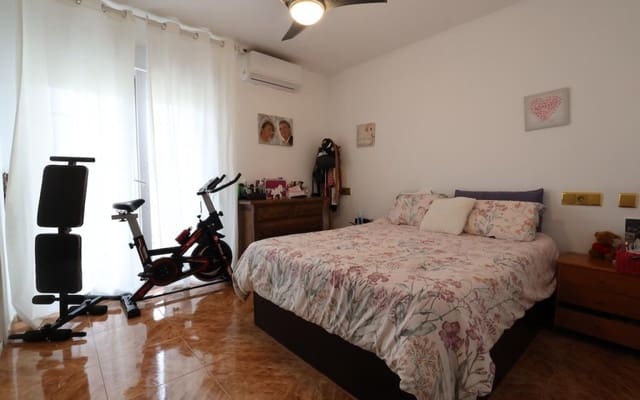 3 sovrum Takvåning till salu i Avenida Habaneras - Curva de Palangre, Torrevieja - 285 000 € (Ref: 9913720)
