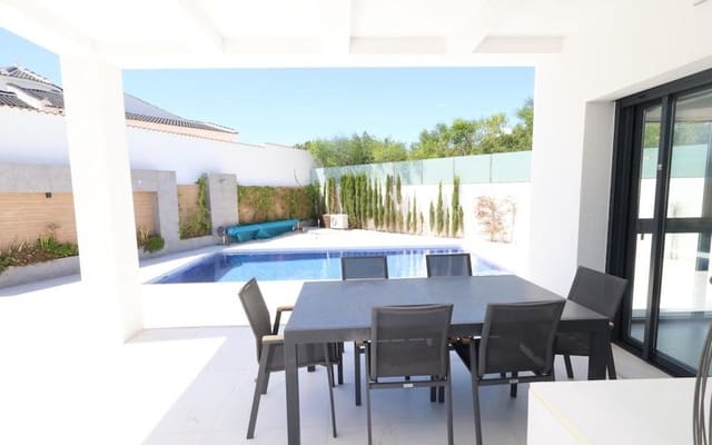 3 Zimmer Villa zu verkaufen in La Marquesa, Rojales mit Pool - 699.000 € (Ref: 9913721)