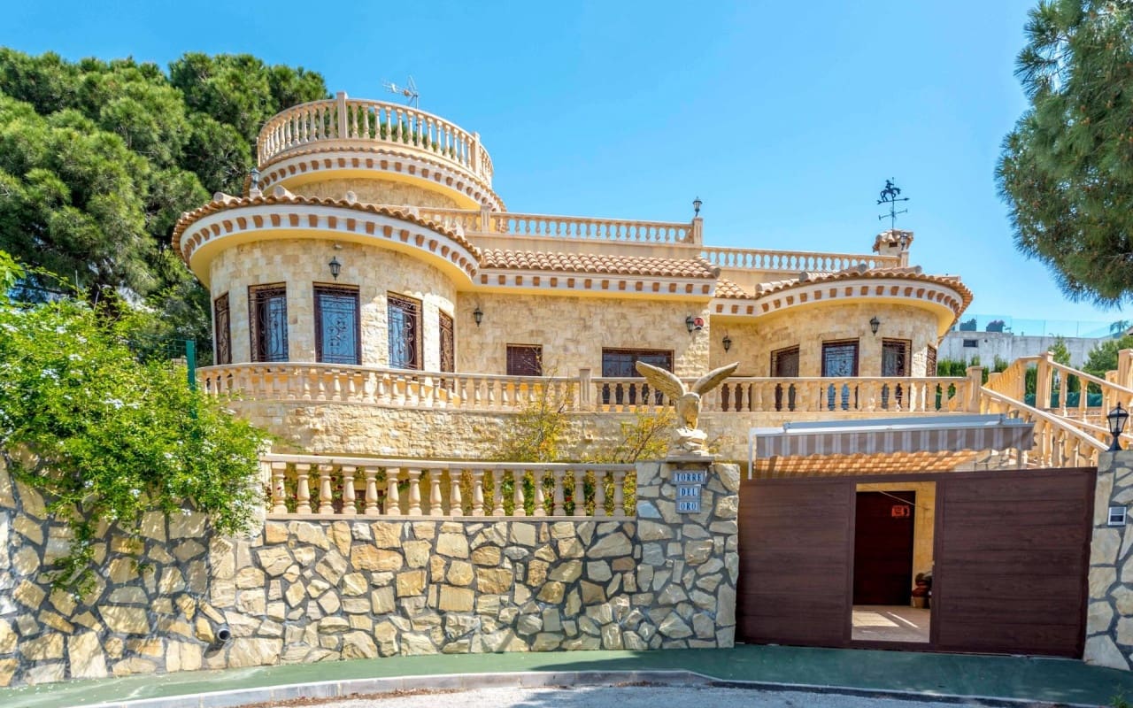 4 sypialnia Willa na sprzedaż w Campoamor z basenem - 1 600 000 € (Ref: 9913722)