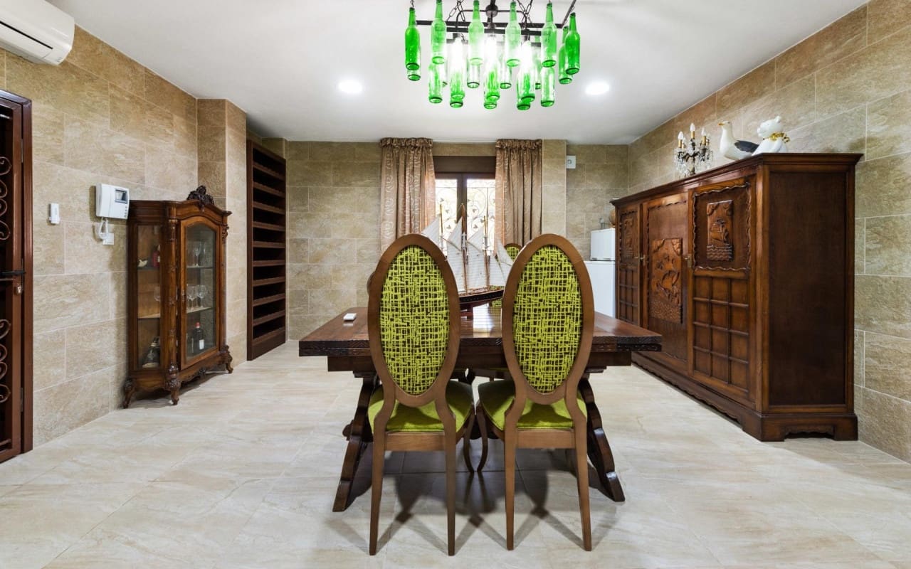 4 sypialnia Willa na sprzedaż w Campoamor z basenem - 1 600 000 € (Ref: 9913722)