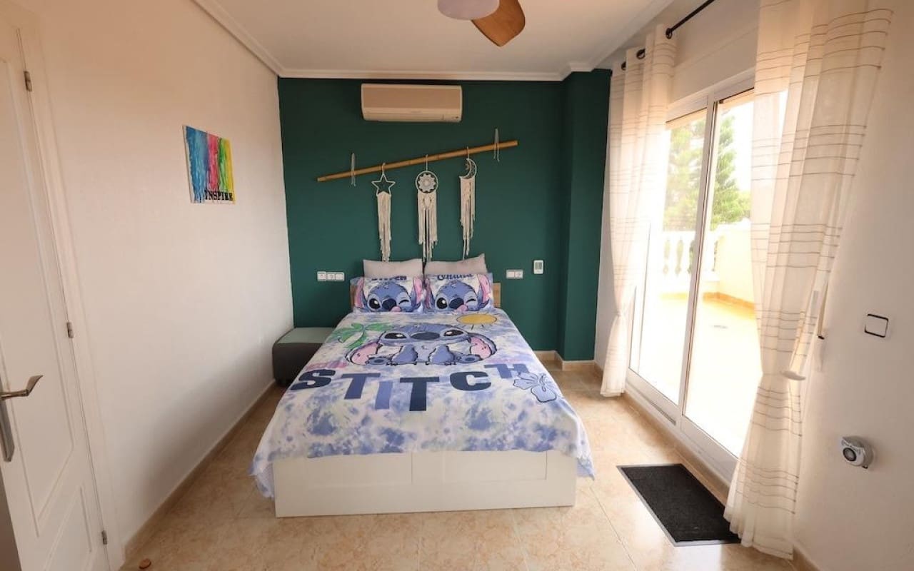 3 Zimmer Villa zu verkaufen in Filipinas mit Pool - 395.000 € (Ref: 9913725)
