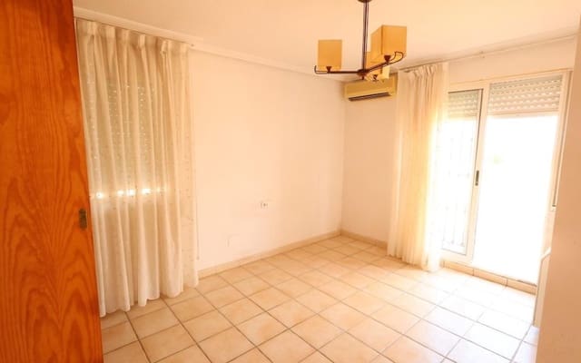 3 quarto Moradia para venda em Los Balcones com piscina - 234 000 € (Ref: 9913727)