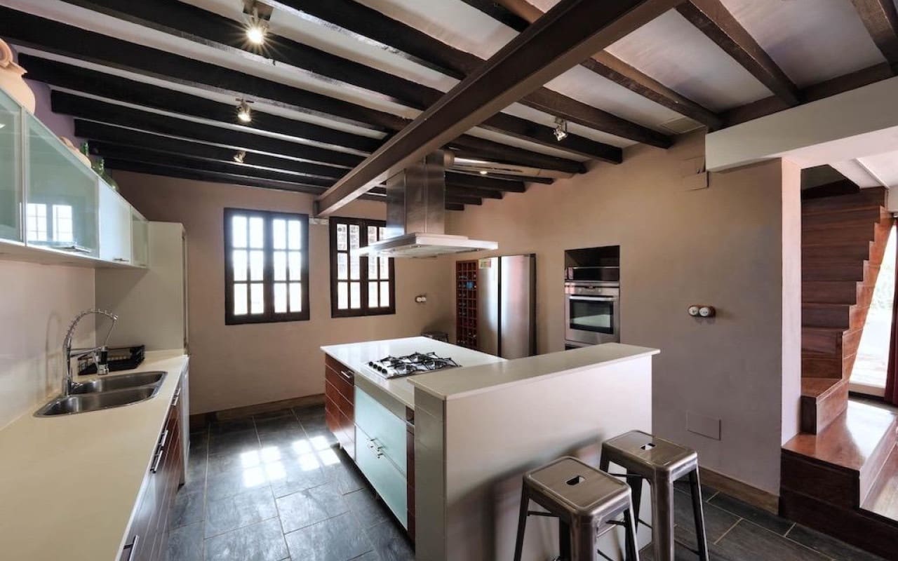 Finca/Casa Rural de 4 habitaciones en Torremendo en venta - 1.750.000 € (Ref: 9913728)