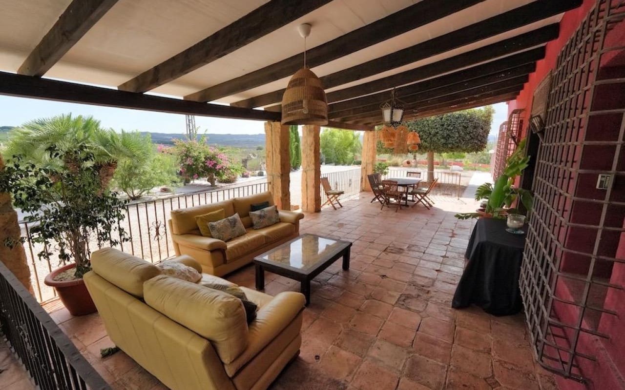 Finca/Casa Rural de 4 habitaciones en Torremendo en venta - 1.750.000 € (Ref: 9913728)