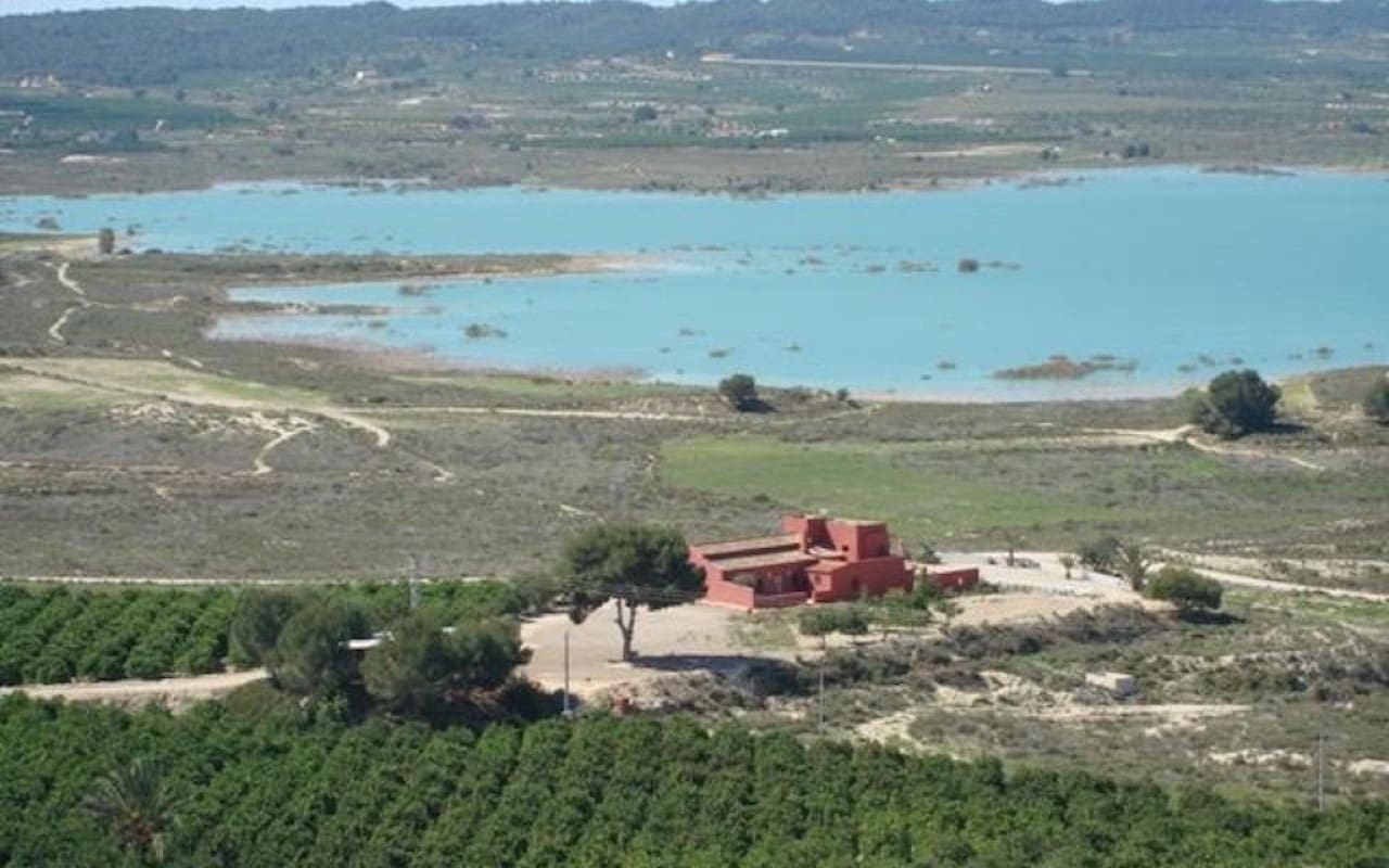 Finca/Casa Rural de 4 habitaciones en Torremendo en venta - 1.750.000 € (Ref: 9913728)
