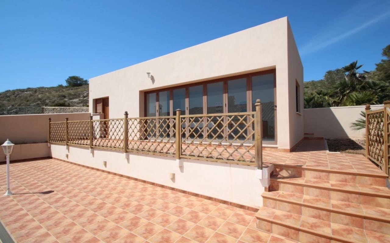 3 bedroom Finca/Country House for sale in Cartagena - € 580,000 (Ref: 9913729)