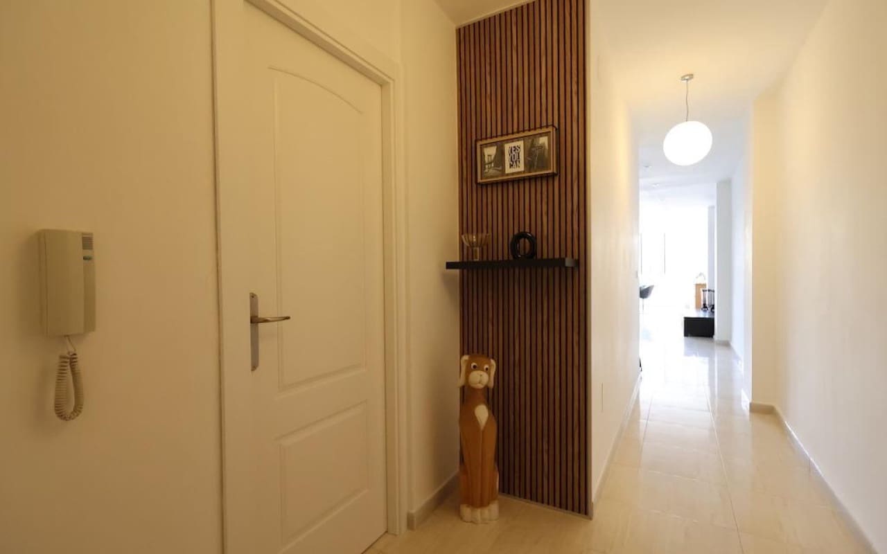 3 makuuhuone Huoneisto myytävänä paikassa Torrevieja - 299 000 € (Ref: 9913733)
