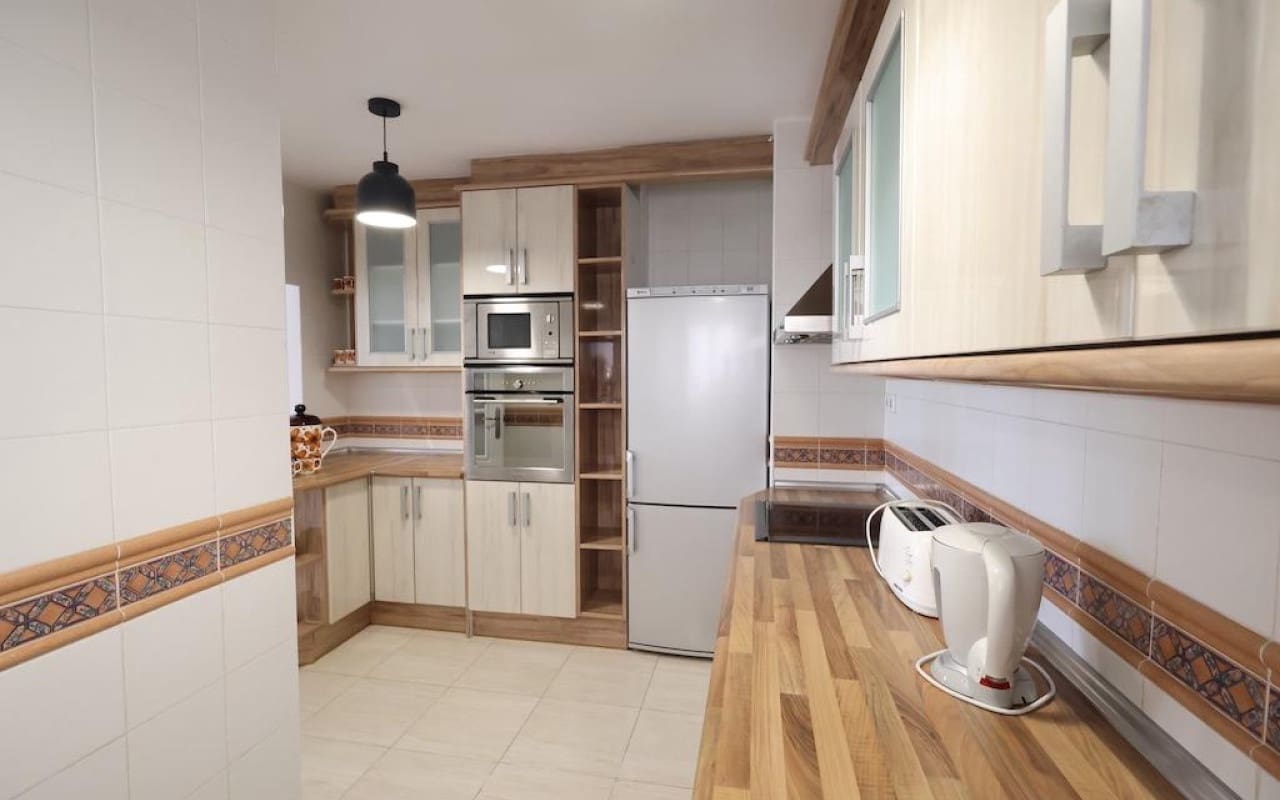 3 makuuhuone Huoneisto myytävänä paikassa Torrevieja - 299 000 € (Ref: 9913733)