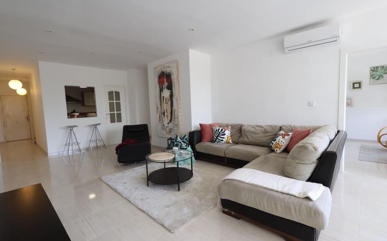 3 makuuhuone Huoneisto myytävänä paikassa Torrevieja - 299 000 € (Ref: 9913733)