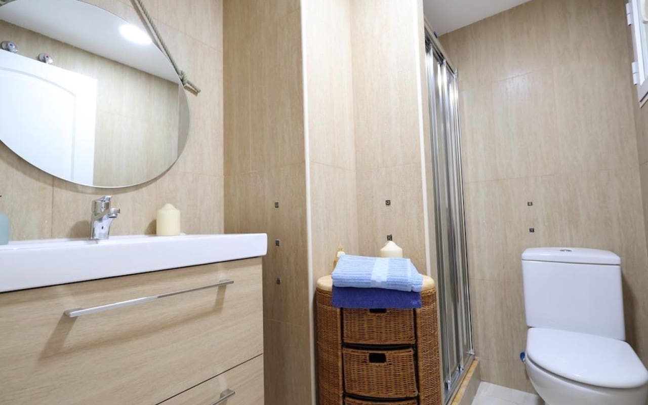 3 makuuhuone Huoneisto myytävänä paikassa Torrevieja - 299 000 € (Ref: 9913733)