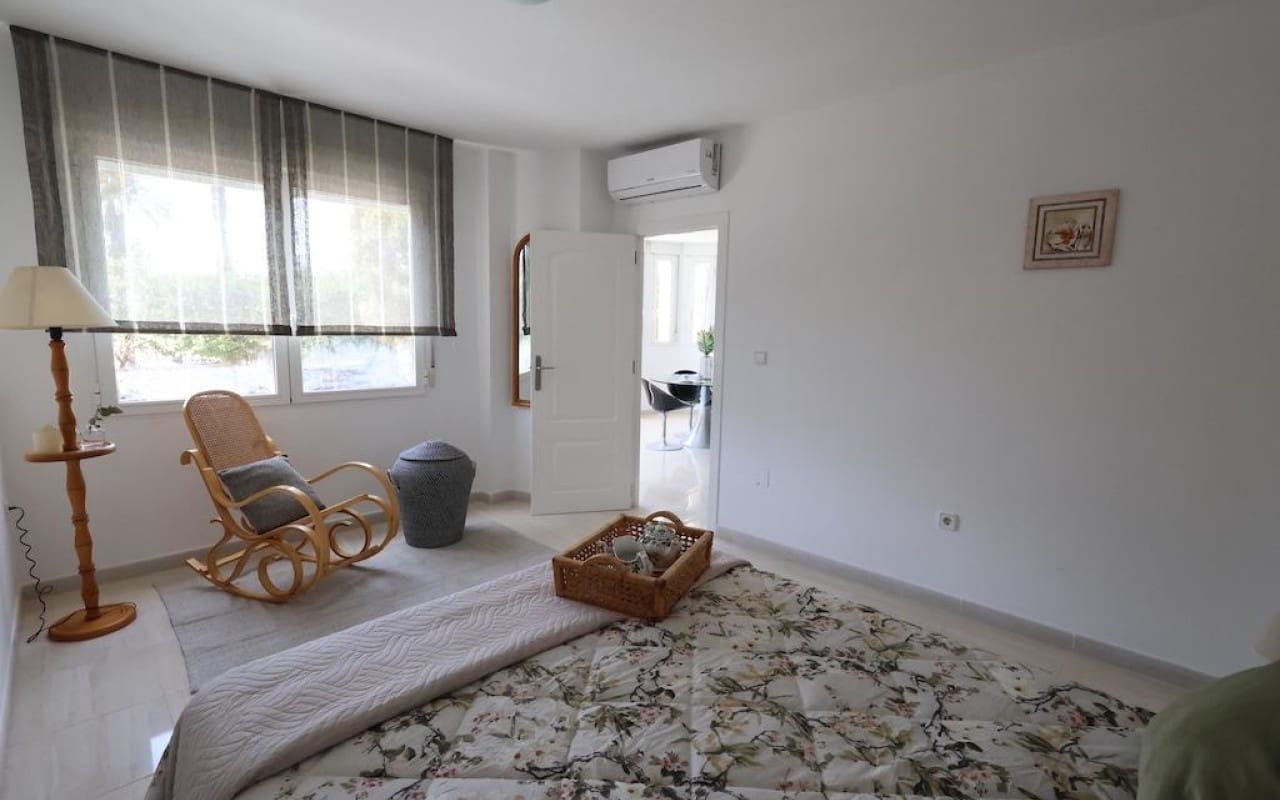 3 makuuhuone Huoneisto myytävänä paikassa Torrevieja - 299 000 € (Ref: 9913733)
