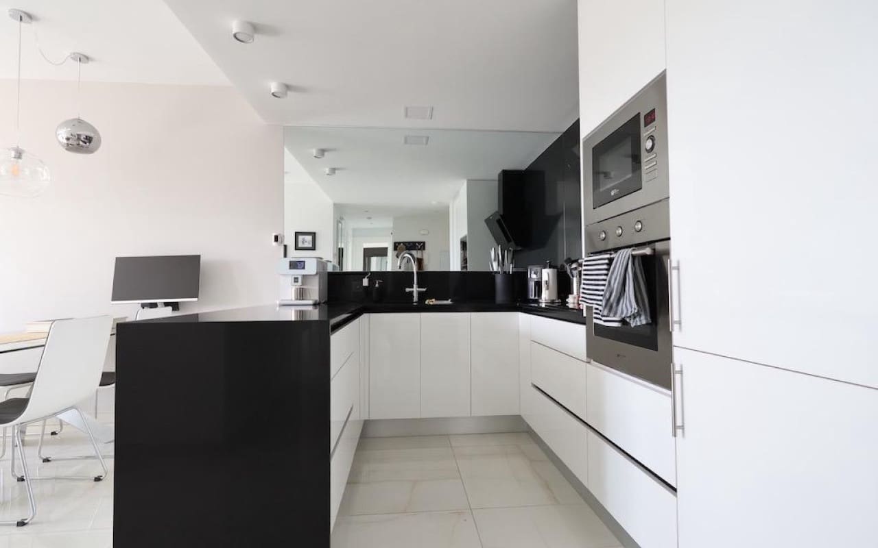 2 sovrum Lägenhet till salu i Las Mimosas med pool - 269 000 € (Ref: 9913734)