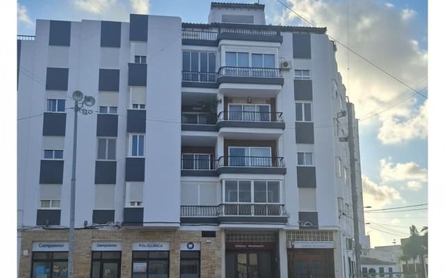 Apartamento de 3 habitaciones en Pilar de la Horadada ciudad, Pilar de la Horadada en venta - 234.000 € (Ref: 9913736)
