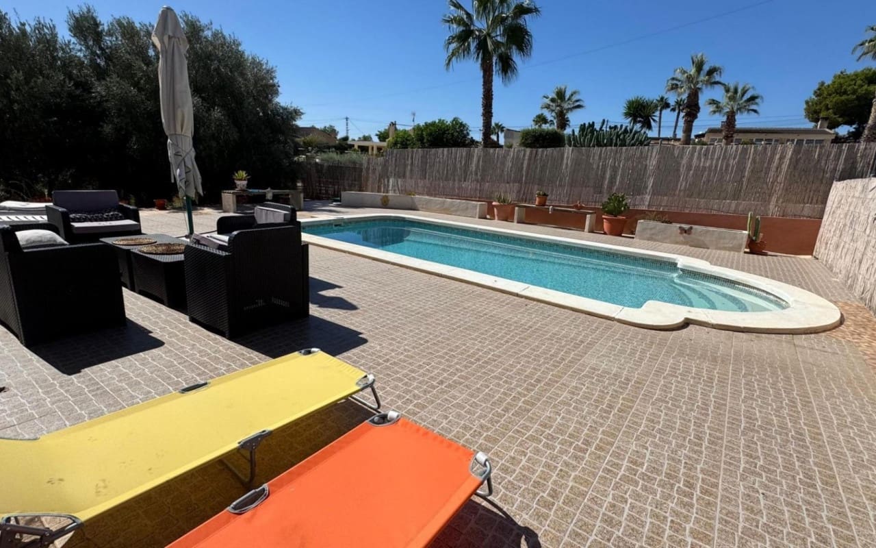 6 chambre Finca/Maison de Campagne à vendre à Albatera - 280 000 € (Ref: 9913740)