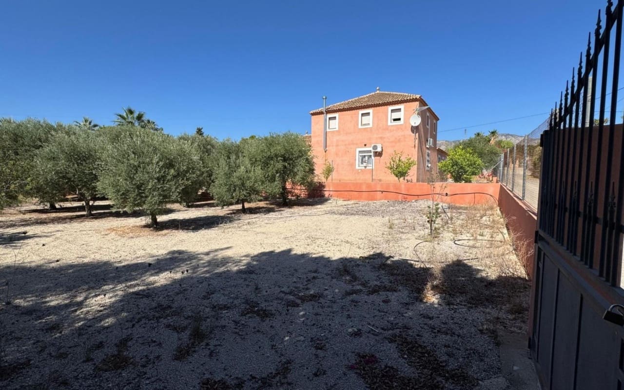 6 chambre Finca/Maison de Campagne à vendre à Albatera - 280 000 € (Ref: 9913740)