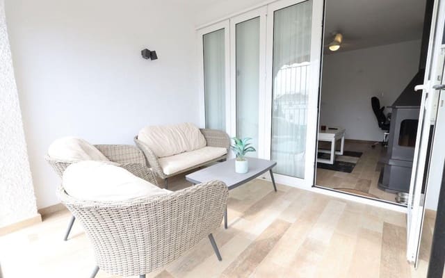 4 slaapkamer Halfvrijstaande villa te koop in Cabo Roig, Orihuela - € 330.000 (Ref: 9913741)