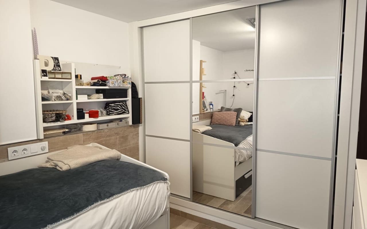 4 slaapkamer Halfvrijstaande villa te koop in Cabo Roig - € 330.000 (Ref: 9913741)