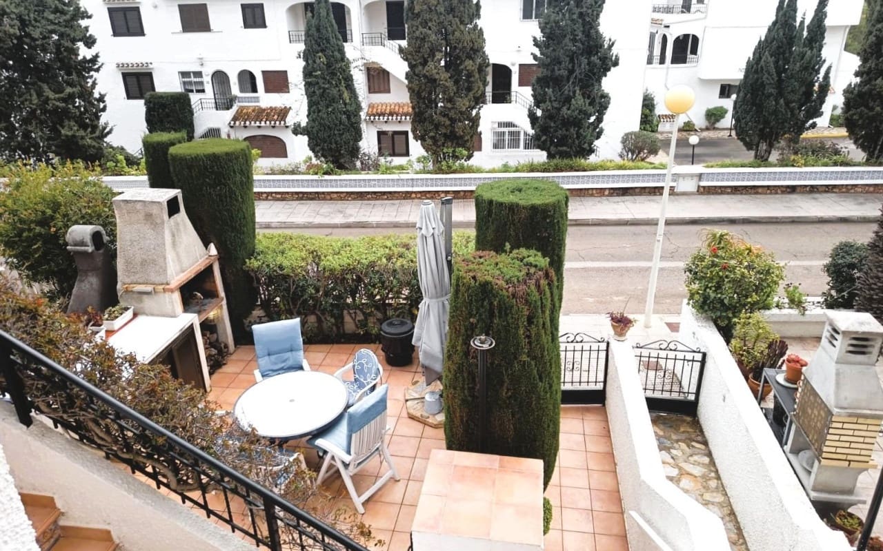 4 slaapkamer Halfvrijstaande villa te koop in Cabo Roig - € 330.000 (Ref: 9913741)