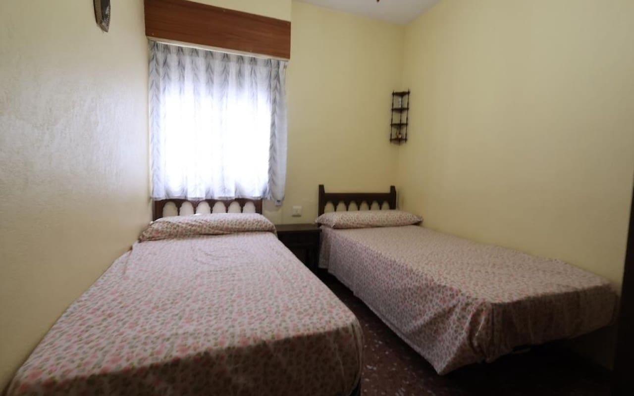 Apartamento de 3 habitaciones en Torrevieja en venta - 160.000 € (Ref: 9913742)