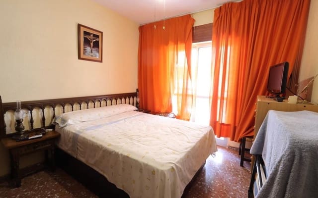 Apartamento de 3 habitaciones en Playa del Acequión, Torrevieja en venta - 160.000 € (Ref: 9913742)