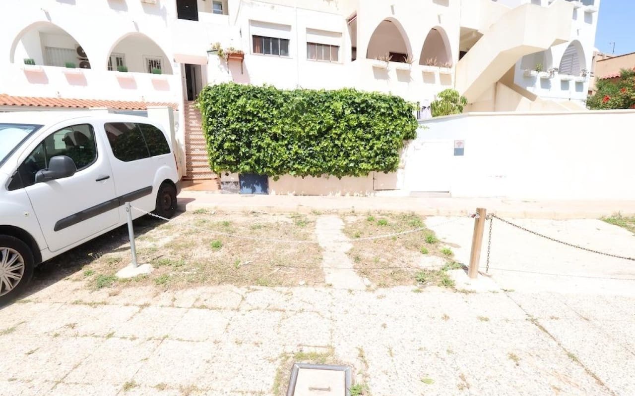 2 slaapkamer Huis te koop in La Zenia - € 179.000 (Ref: 9913743)