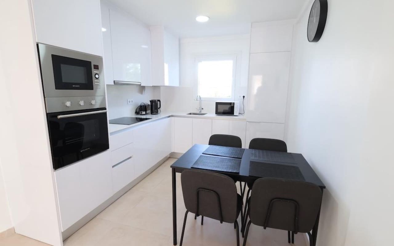 2 slaapkamer Huis te koop in La Zenia - € 179.000 (Ref: 9913743)