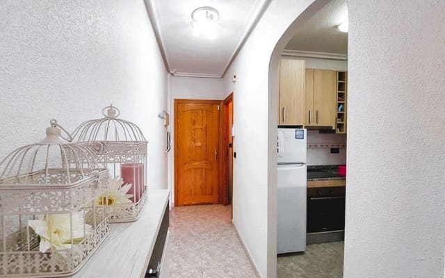 2 quarto Apartamento para venda em Playa Flamenca, Orihuela com piscina - 174 000 € (Ref: 9913744)