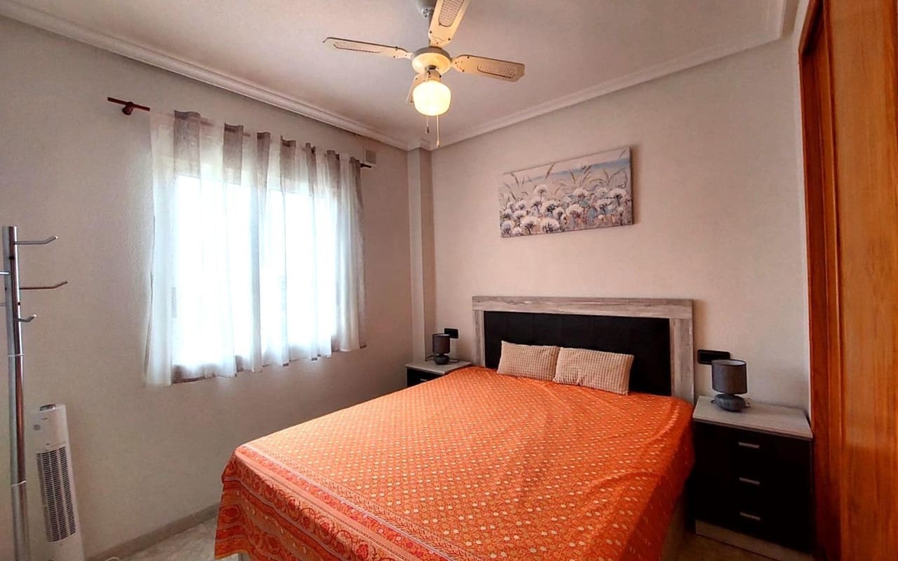 2 quarto Apartamento para venda em Playa Flamenca com piscina - 174 000 € (Ref: 9913744)