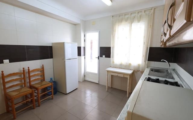 3 chambre Appartement à vendre à Centro - Muelle Pesquero, Torrevieja - 148 500 € (Ref: 9913745)