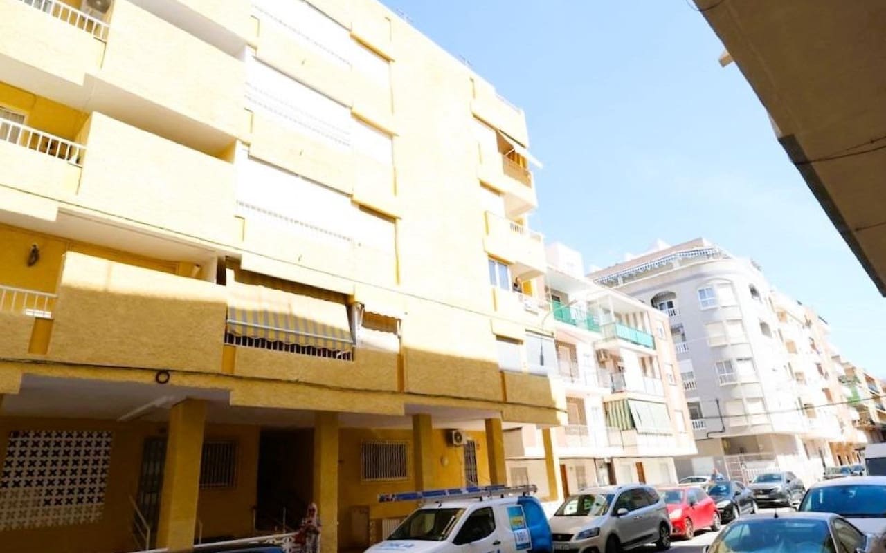 3 chambre Appartement à vendre à Torrevieja - 239 000 € (Ref: 9913746)