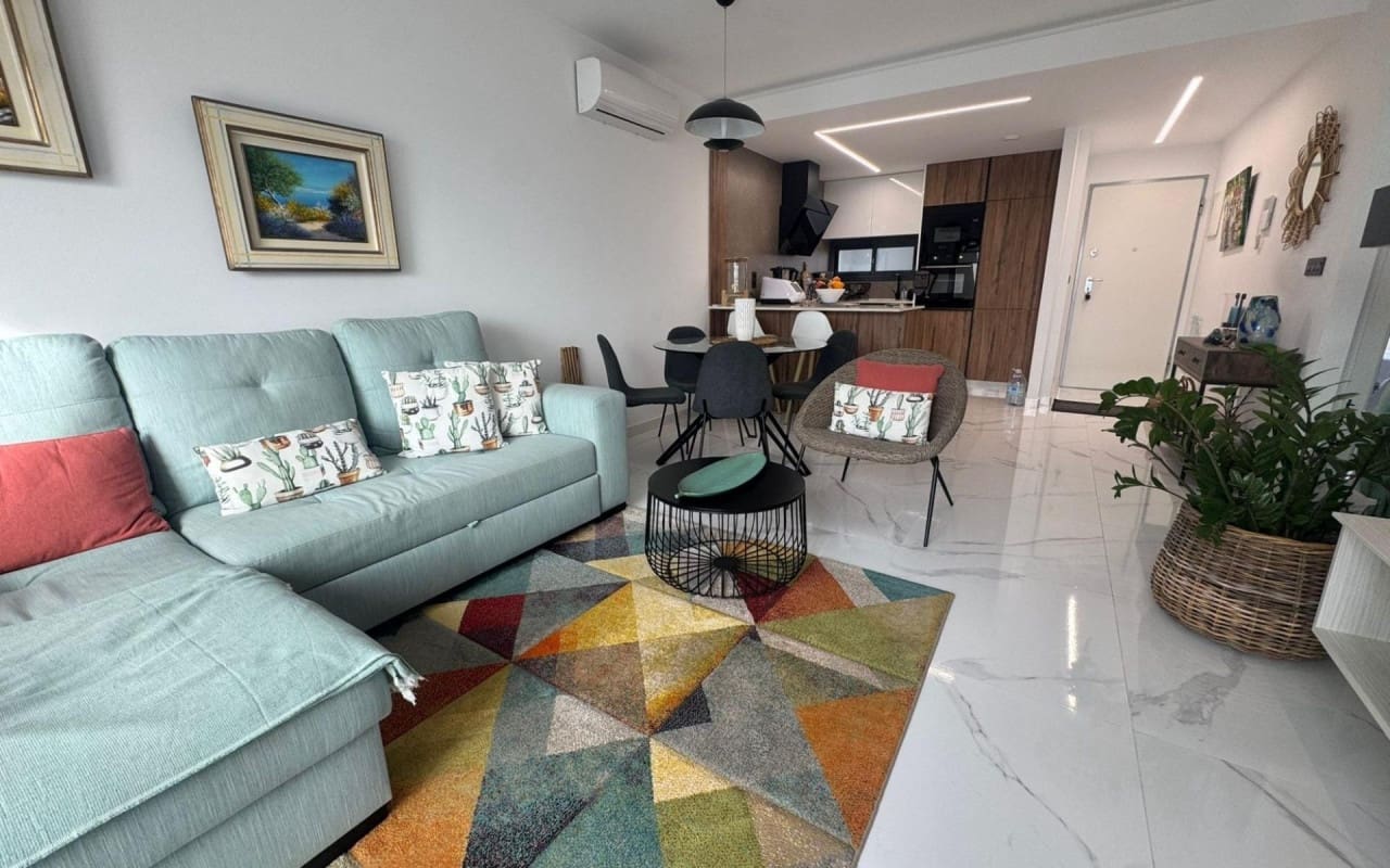 2 Zimmer Penthouse zu verkaufen in El Raso mit Pool - 288.000 € (Ref: 9913747)