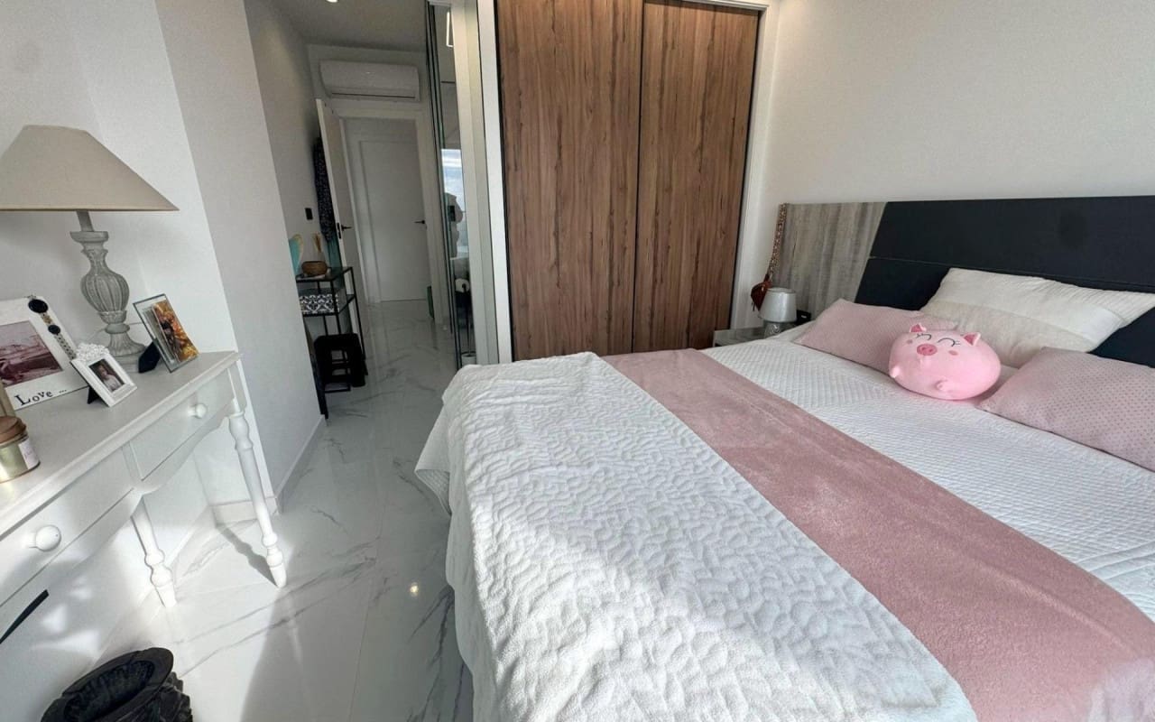2 Zimmer Penthouse zu verkaufen in El Raso mit Pool - 288.000 € (Ref: 9913747)