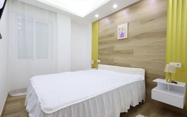 4 chambre Appartement à vendre à Centro - Muelle Pesquero, Torrevieja - 285 000 € (Ref: 9913748)