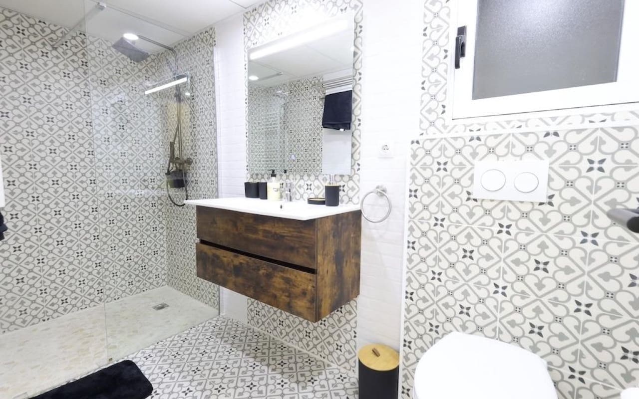 4 chambre Appartement à vendre à Torrevieja - 285 000 € (Ref: 9913748)