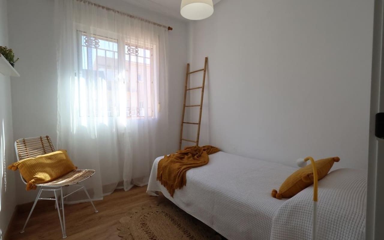 3 Zimmer Haus zu verkaufen in La Zenia mit Pool - 285.000 € (Ref: 9913751)